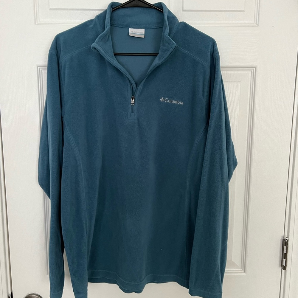 Mens Med Columbia lightweight fleece 3/4 zip pullover! Like new